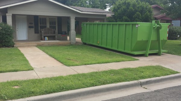 Happy Trash A Lubbock Owned junk hauling company.